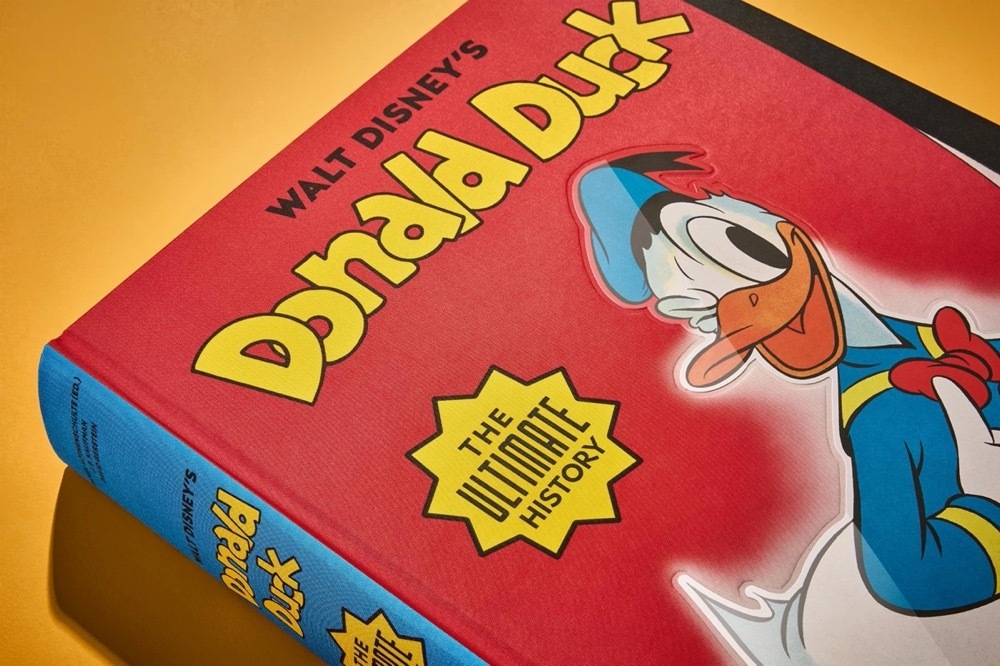  کتاب تاشن Walt Disney's Donald Duck. The Ultimate History 