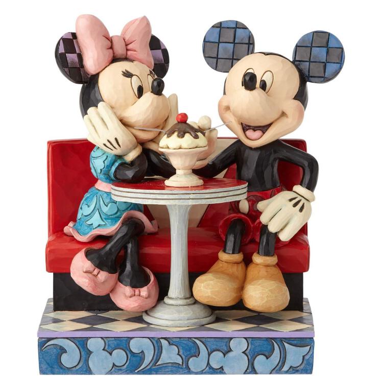 مجسمه میکی و مینی Mickey and Minnie Soda Shop