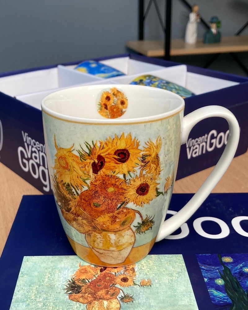 ماگ ون گوگ گل های آفتابگردان